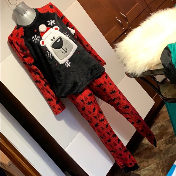 Polar fleece canadiana pajama set NWT. - Picture 4 of 11